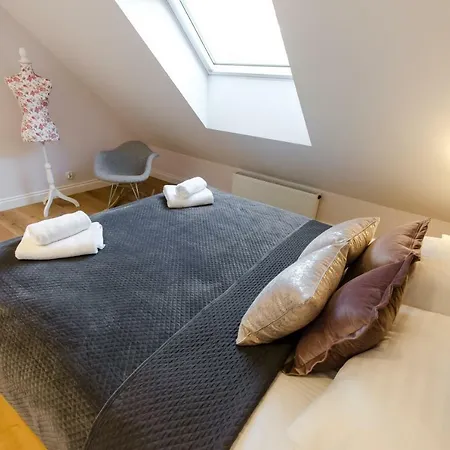 Appartamento Kazimierz Penthouse With Private Terrace Cracovia Esterno foto