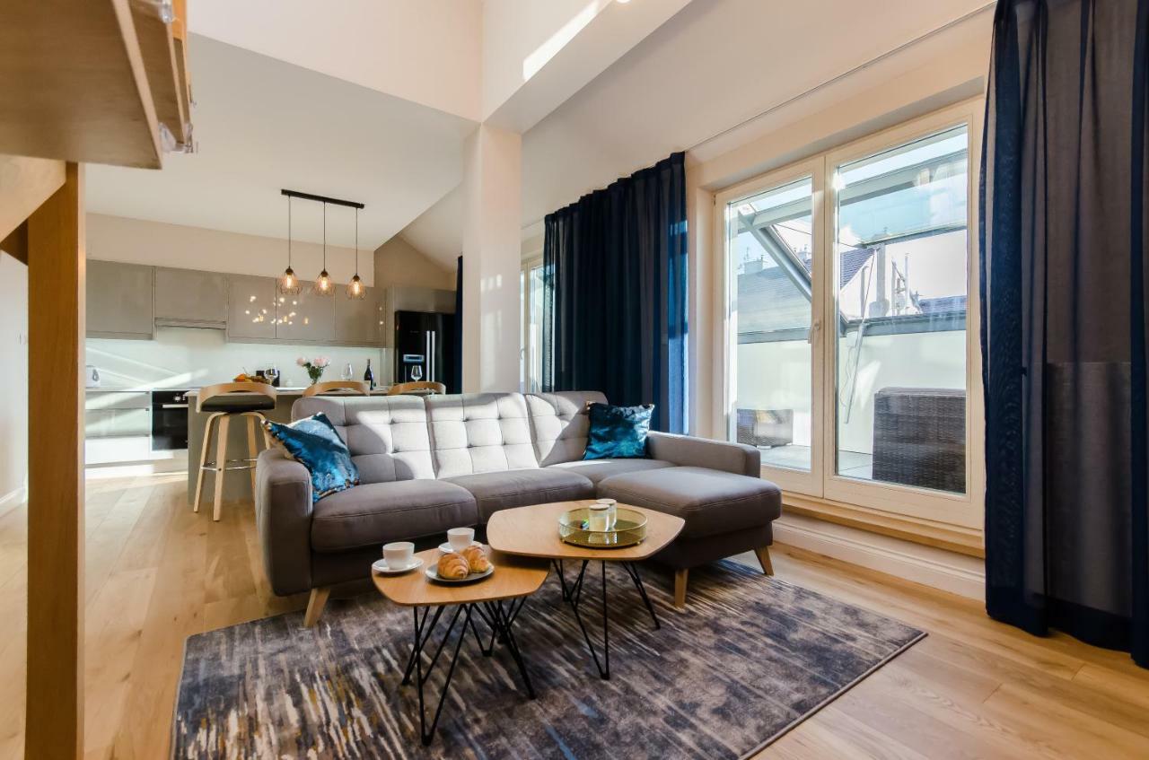 Kazimierz Penthouse With Private Terrace * Cracovia